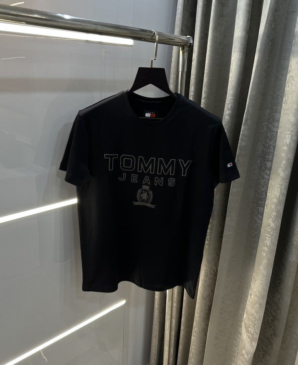 Tommy Hilfiger Logo Print Premium T-Shirt