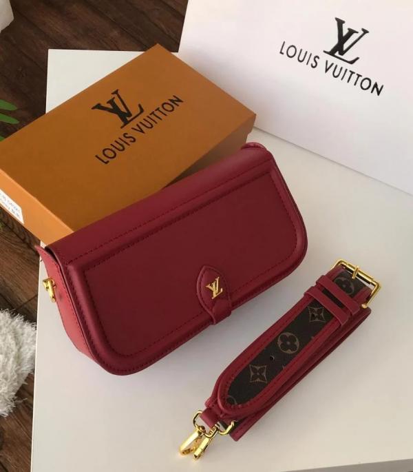 Louis Vuitton LV Canta Officer Pochette Bag With OG Box & Dust Bag