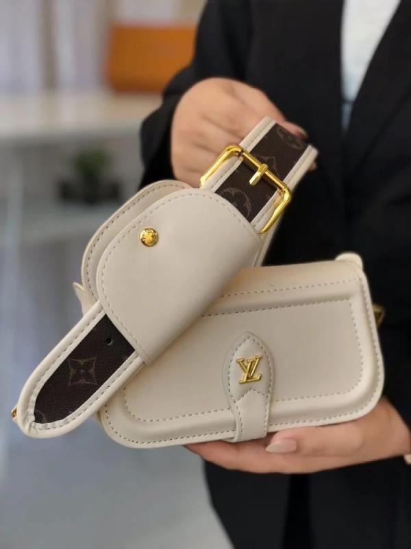 Louis Vuitton LV Canta Officer Pochette Bag With OG Box & Dust Bag