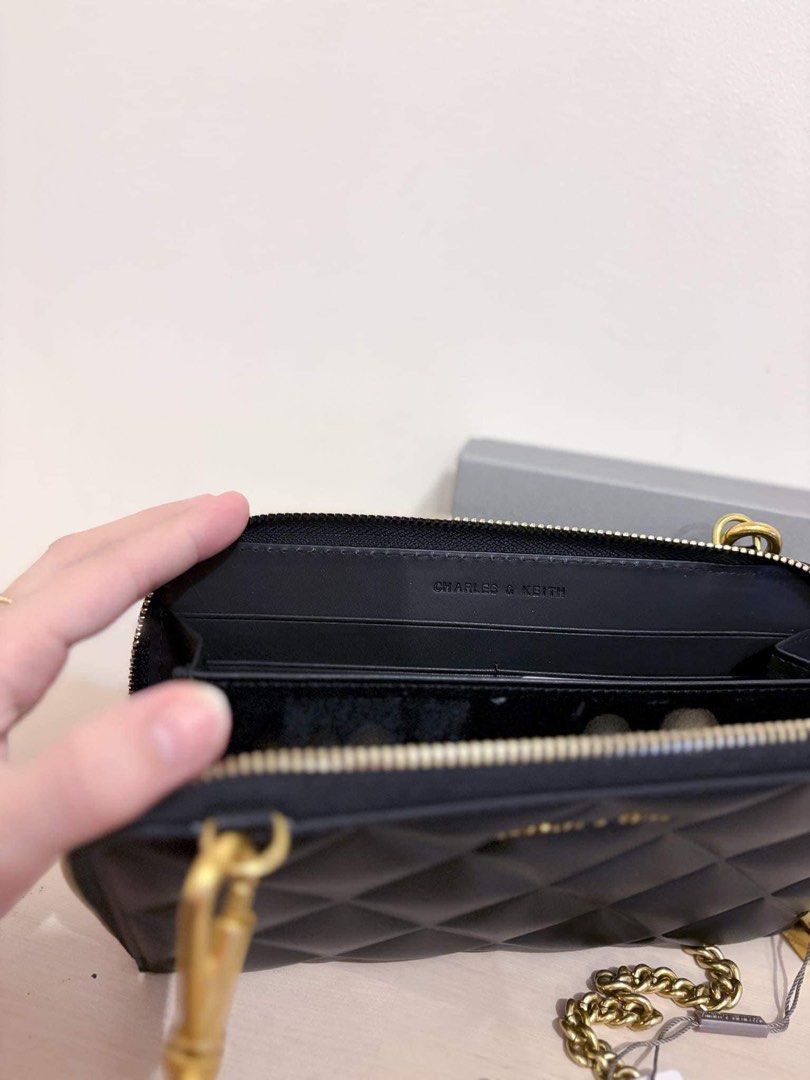Charles & Keith CK Chain On Wallet With OG Box & Dust Bag