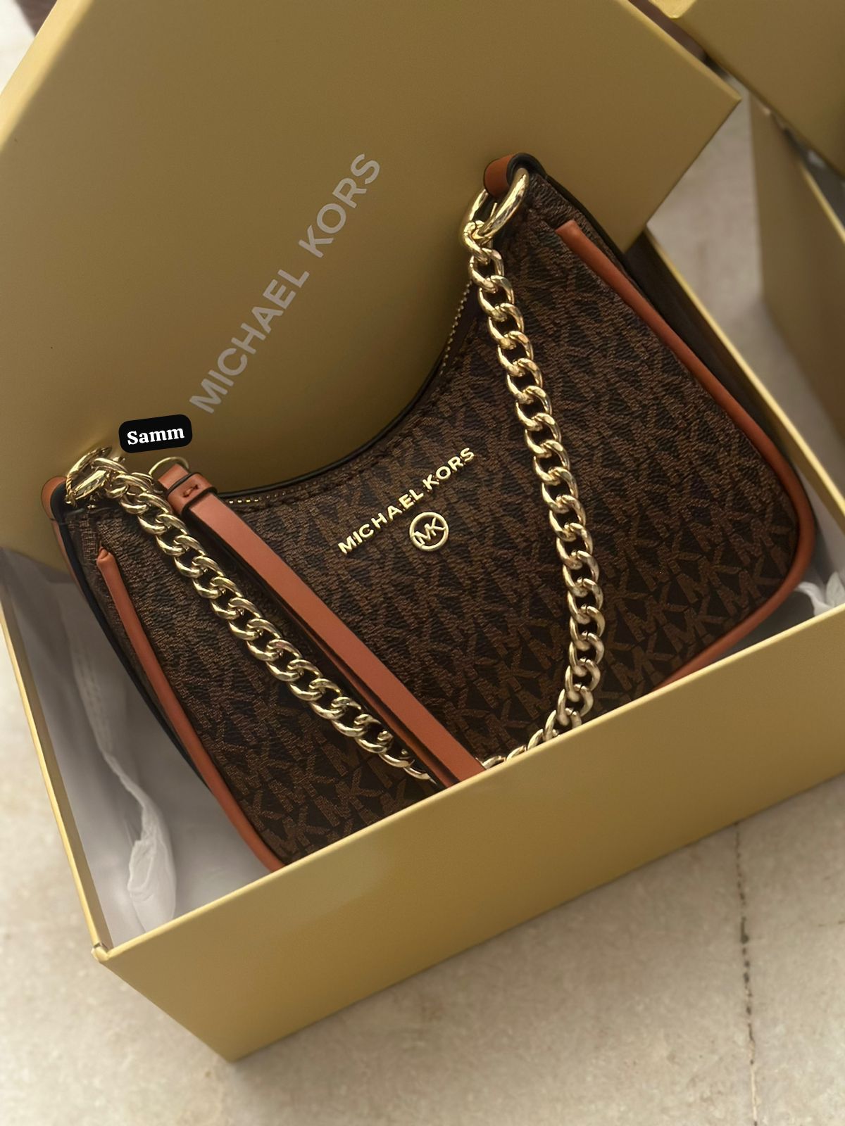 Michael kors Jetset charm