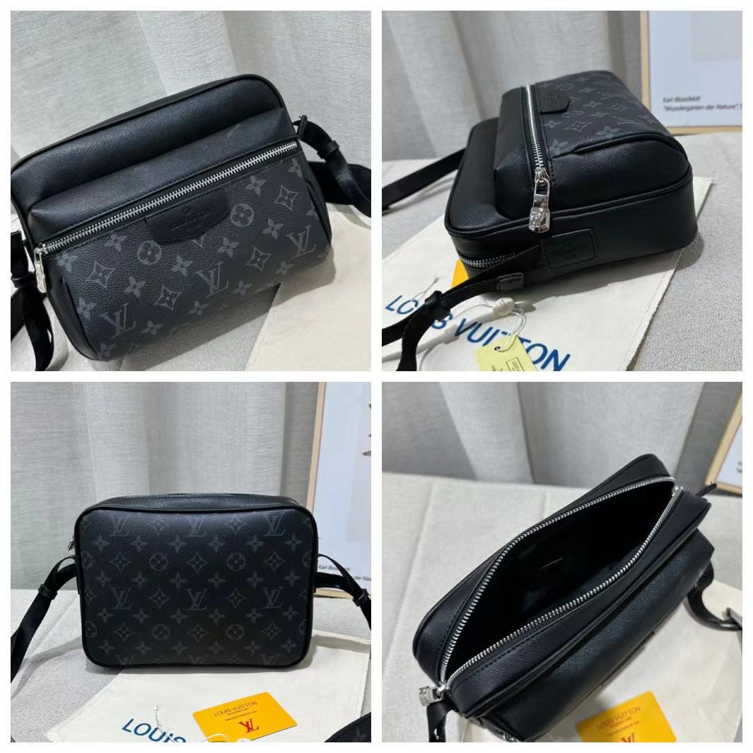 LOUIS VUITTON OUTDOOR MESSENGER