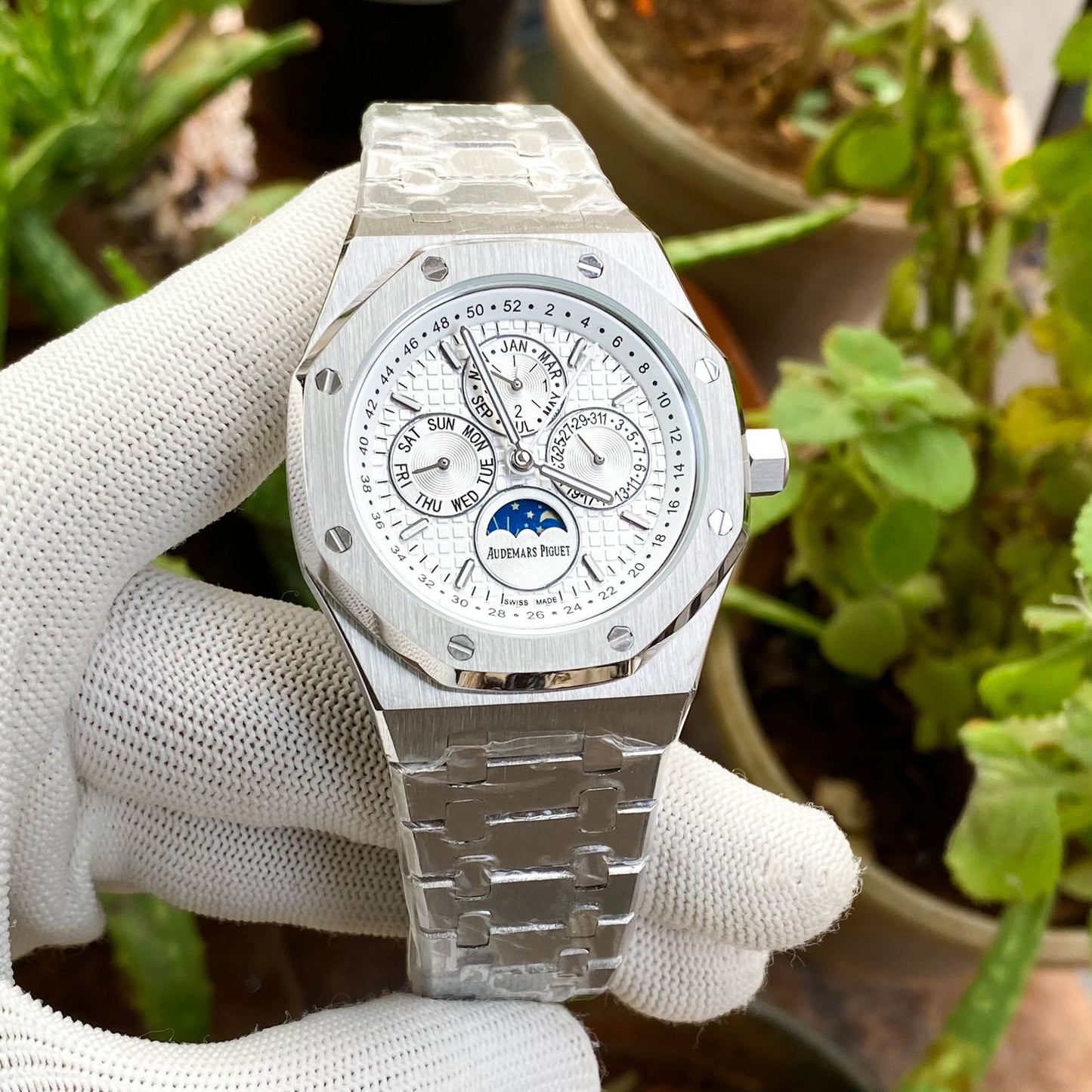 Audemars Piguet automatic machinery