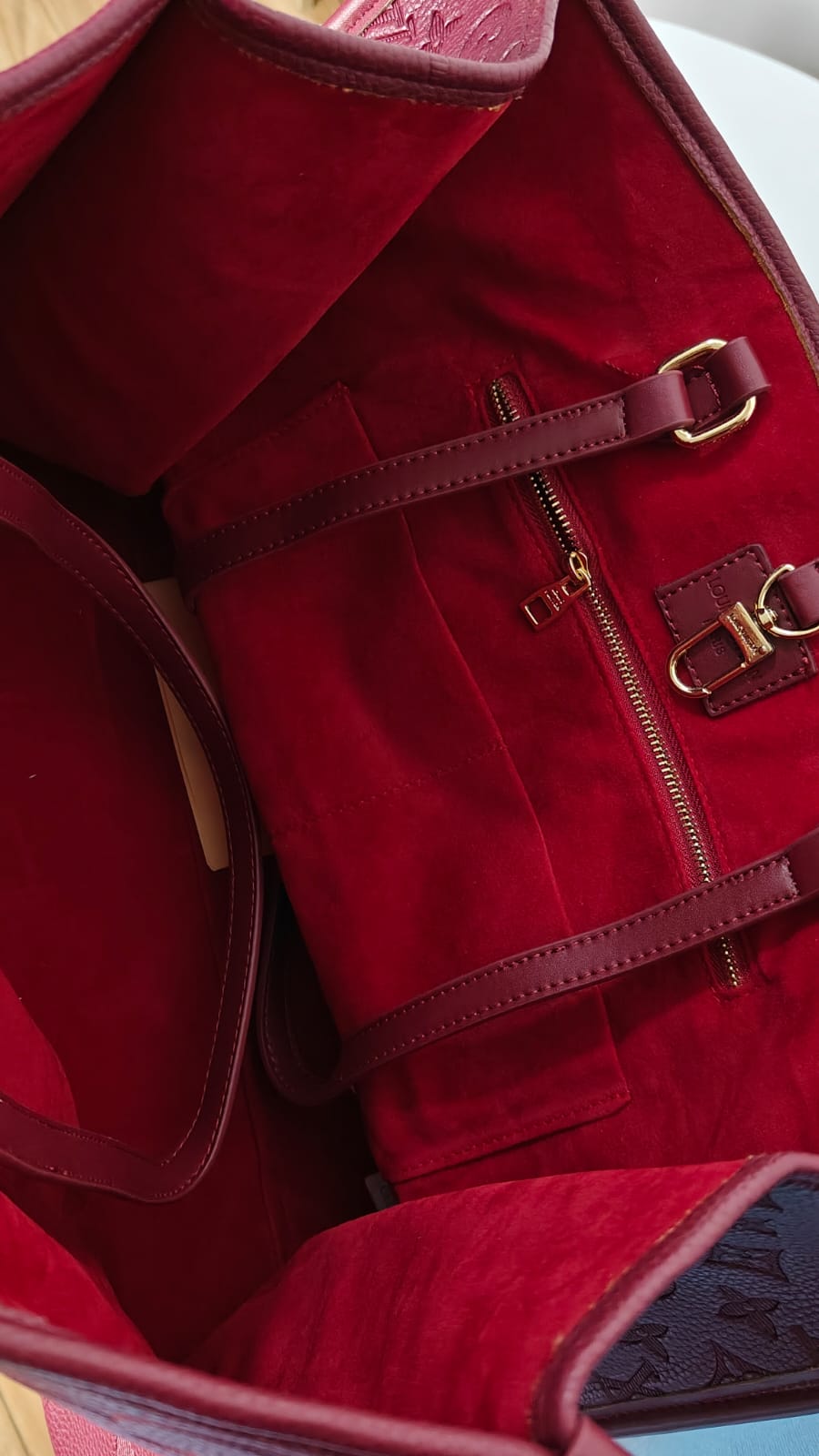 LOUIS VUITTON ON THE GO TOTE BAGS
