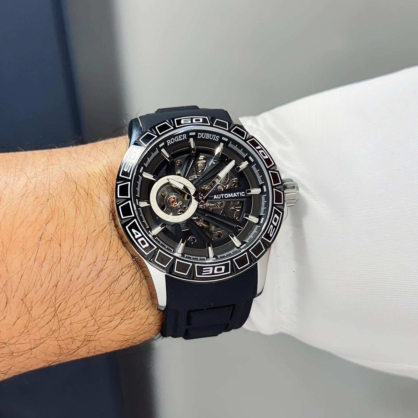 ROGER DUBUIS Premius Hands