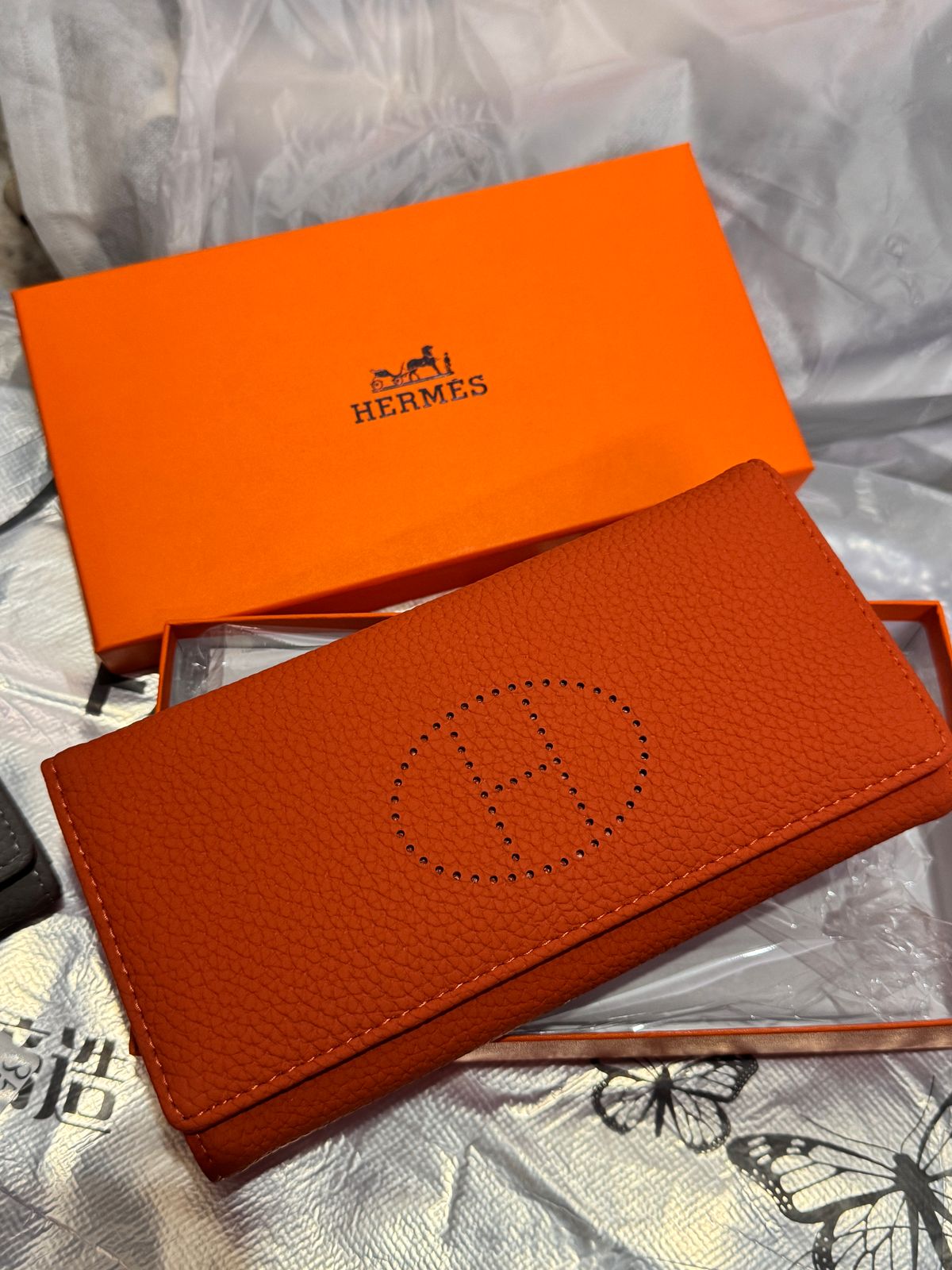 HERMES LADIES TWO FOLD WALLETS