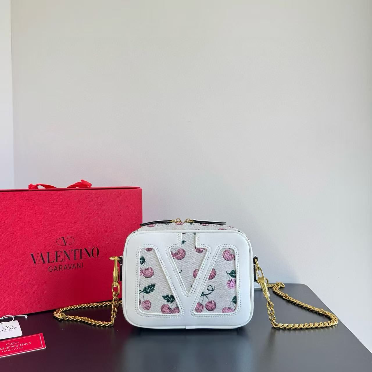 VALENTINO VIVA SUPERSTAR V LOGO SLING BAG