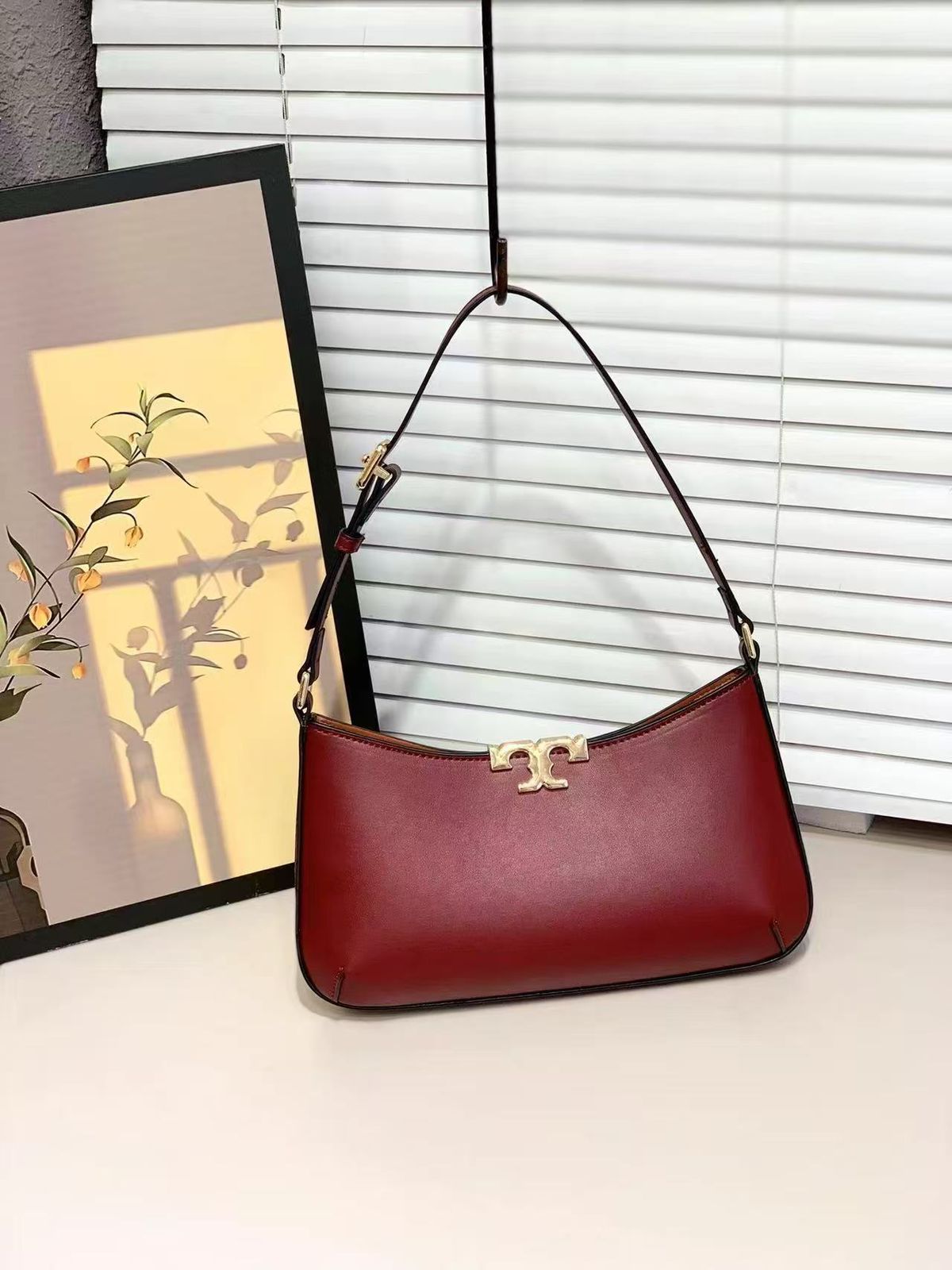 TORY BURCH ELANOR TRIMMED LEATHER SHOULDER BAG