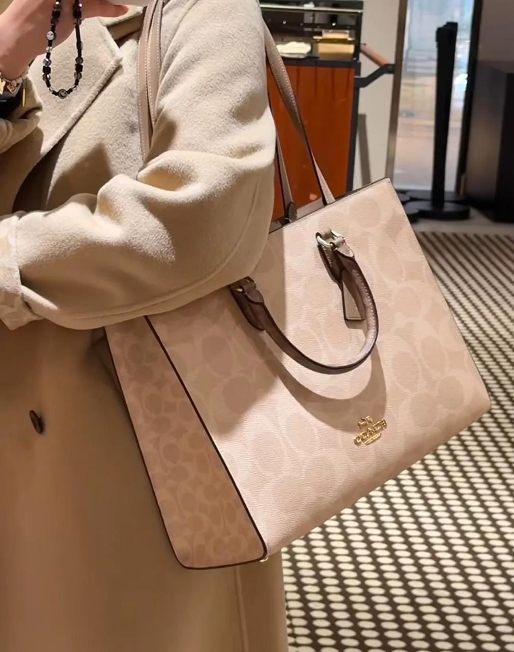 COACH MAGGIE TOTE