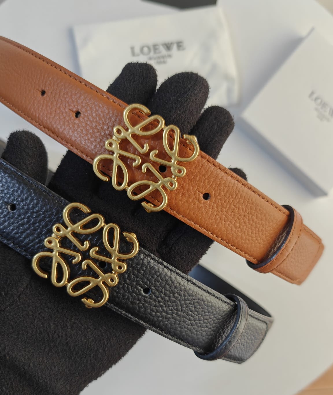 LOEWE BELTS PREMIUM QUALITY WITH BOX, DUST COVER