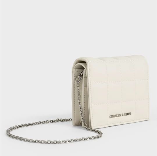 CHARLES & KEITH CASSIA QUILTED CHAIN WALLET SLING
