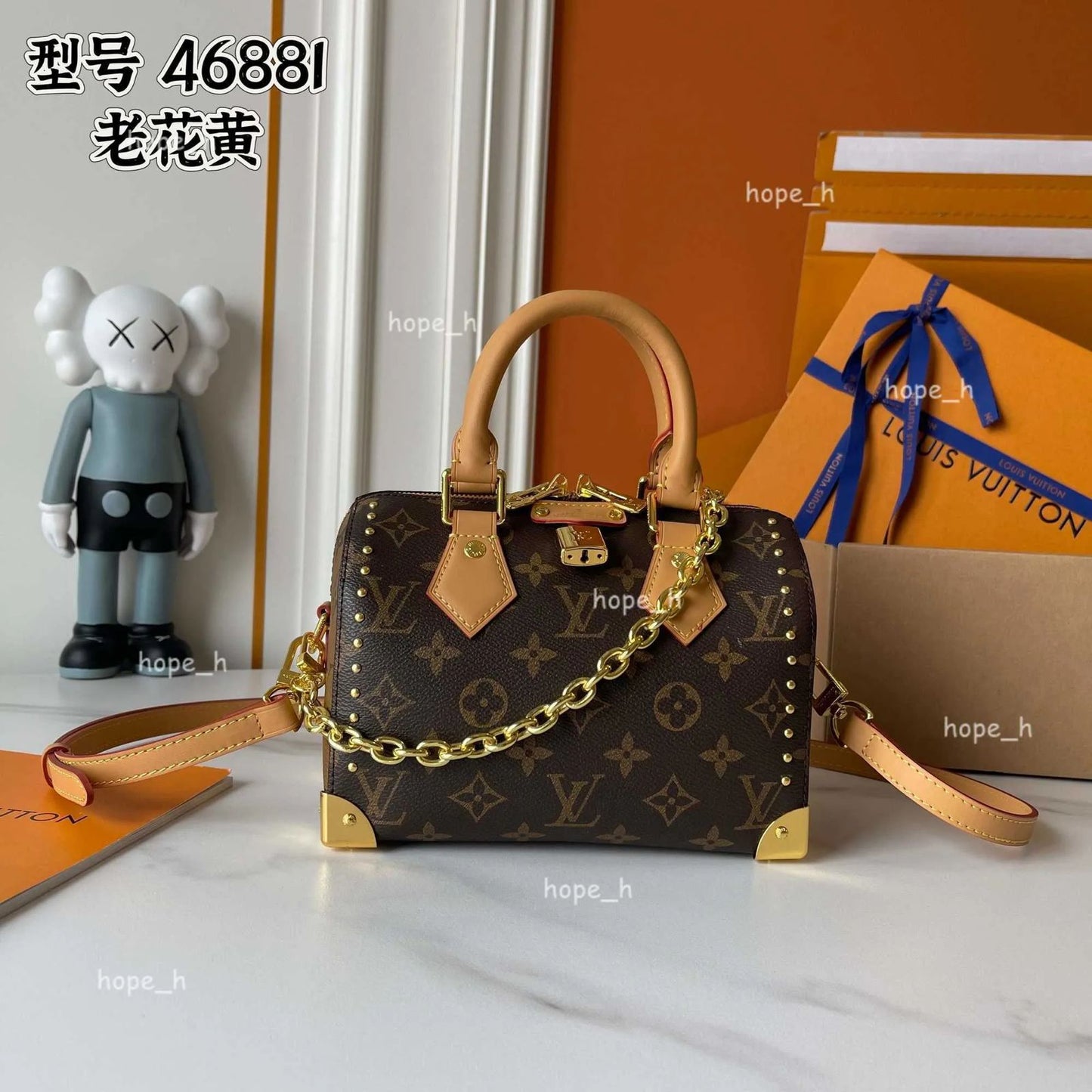 LOUIS VUITTON CRUISE SPEEDY