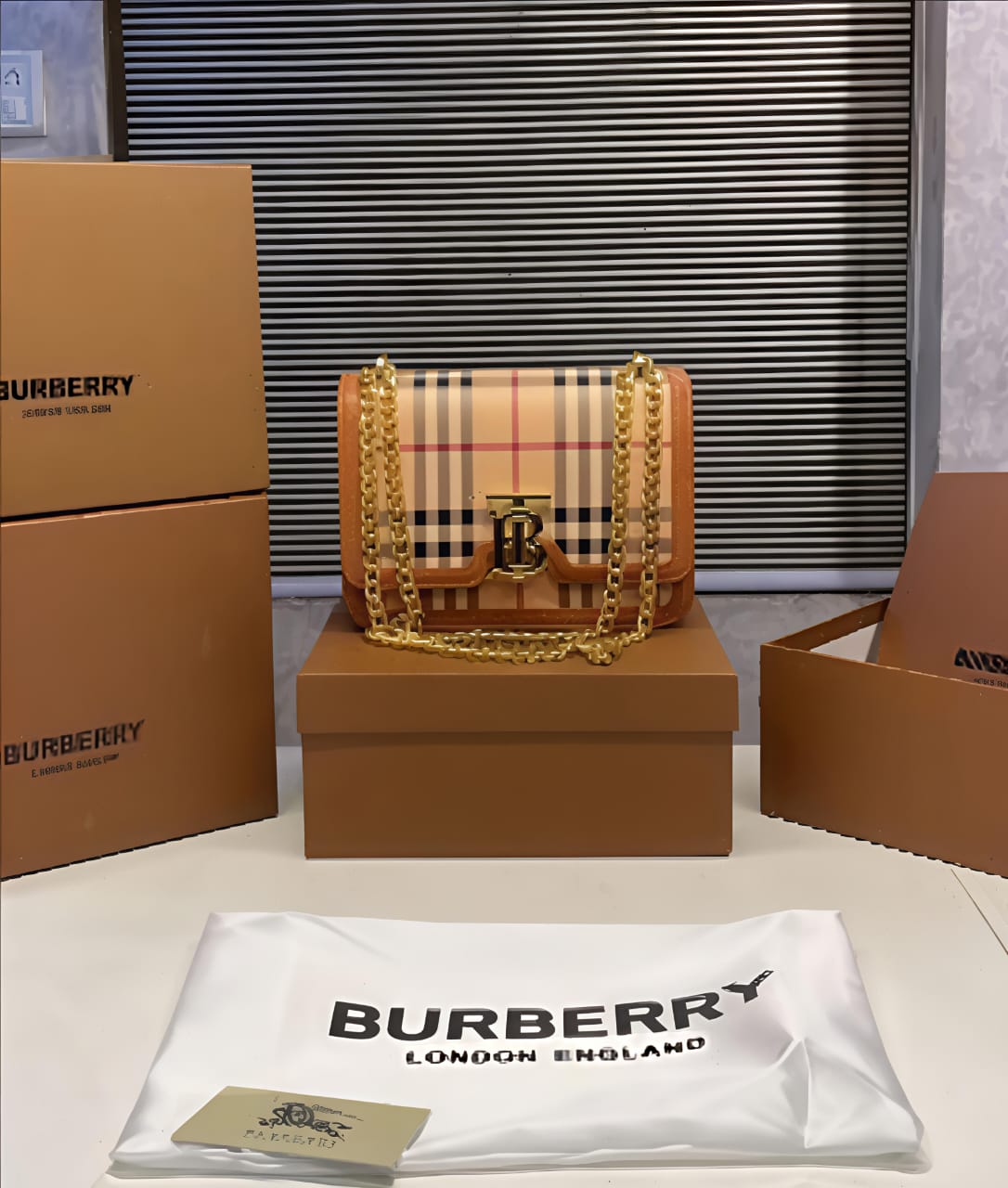 BURBERRY TB LOGO BAGS