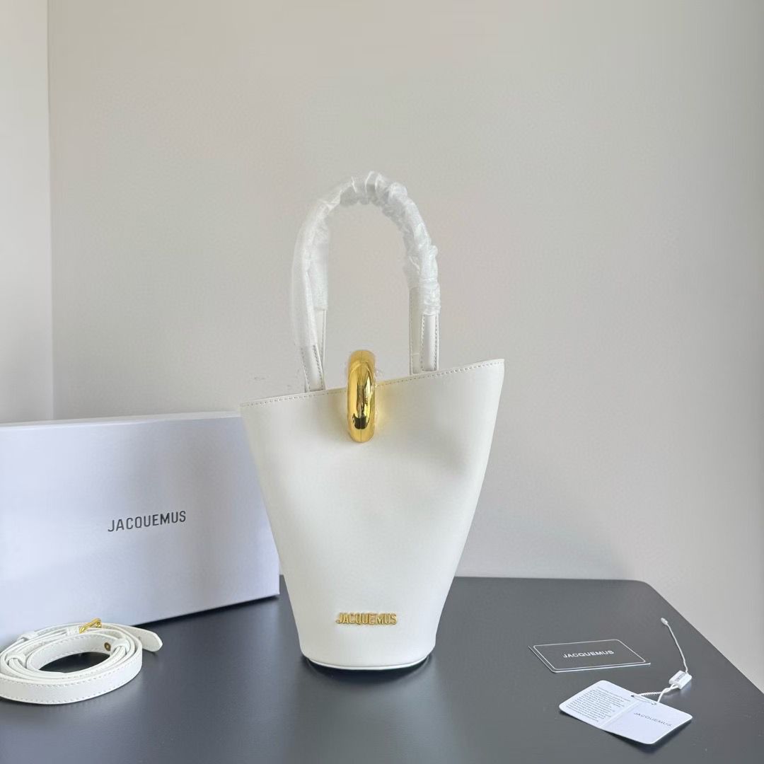 LATEST JACQUEMUS