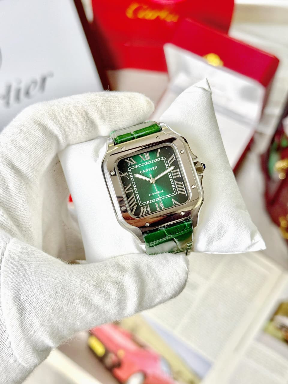 CAR-TI-ER Dé Santos Own the legacy. Wear the power of on your wrist