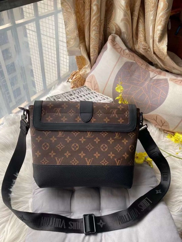 Louis Vuitton LV Saumur Messenger Monogram Eclipse With Dust Bag - LABLEWHORE.COM