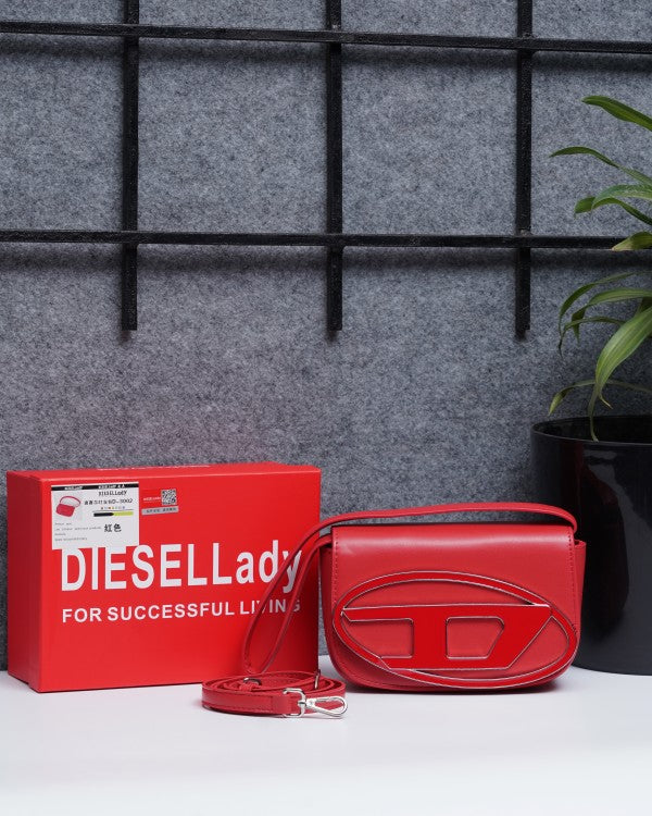 Diesel 1DR Shoulder Bag (Red) - LABLEWHORE.COM