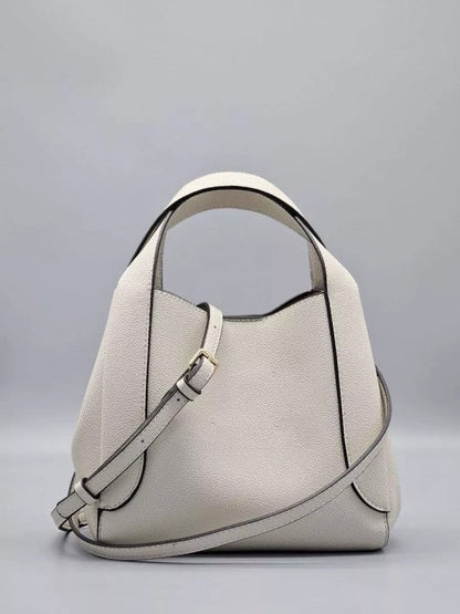 Coach Hadley Hobo Signature Bag With OG Box & Dust Bag