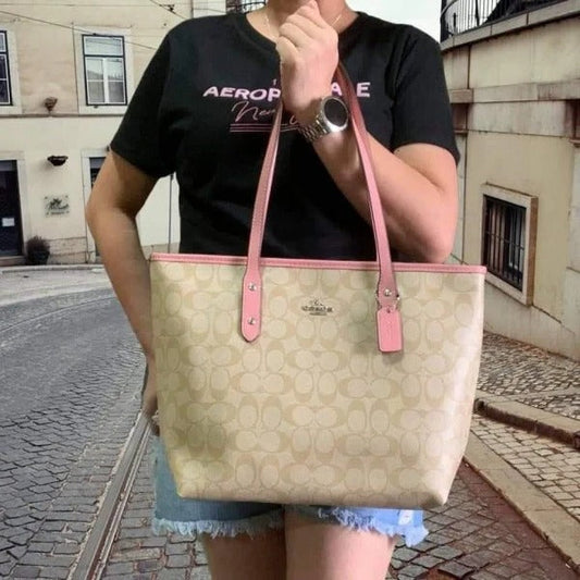 Coach Signature City Tote Bag With OG Box & Dust Bag