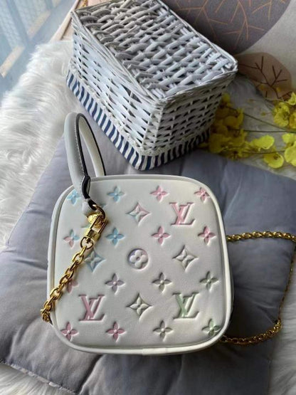 Louis Vuitton LV Limited Edition 2025 New Square Bag With Dust Bag