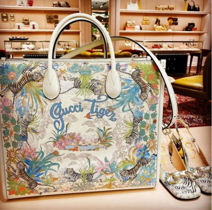 Gucci GG Shanghai Savanah Tiger Tote Bag With OG Magnetic Box & Dust Bag