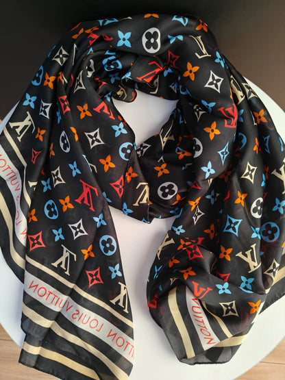 Louis Vuitton Scarfs