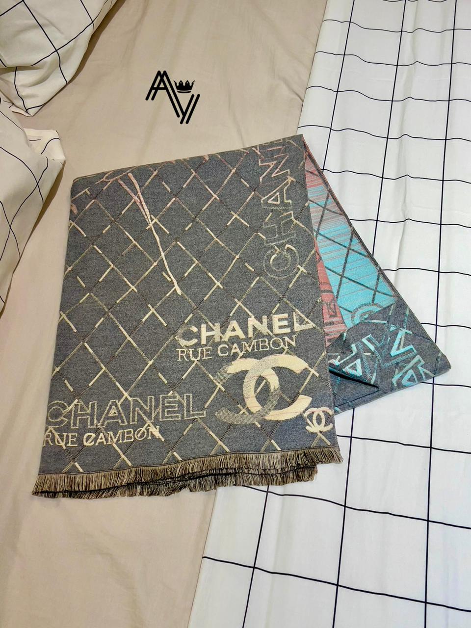 The CoCo Chanel Reversible