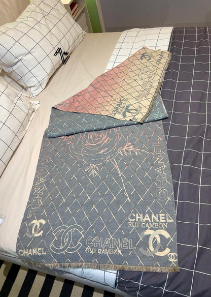 The CoCo Chanel Reversible