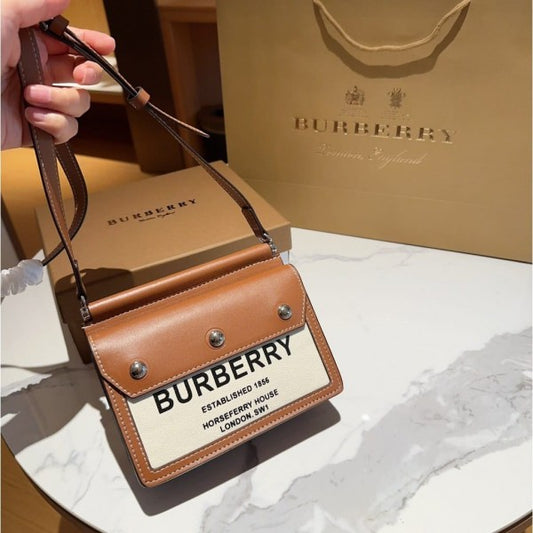 BURBERRY Horseferry Pocket Cross Body Bag