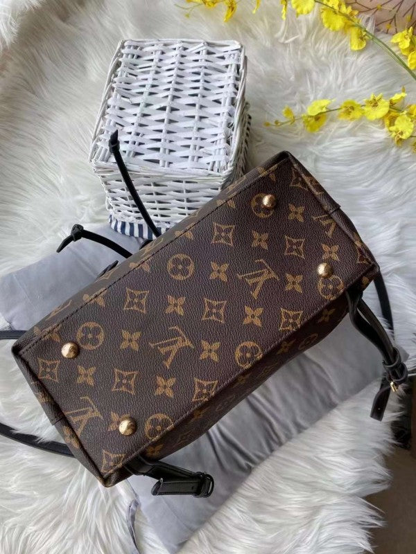 Louis Vuitton LV Premium Backpack With Dust Bag - LABLEWHORE.COM