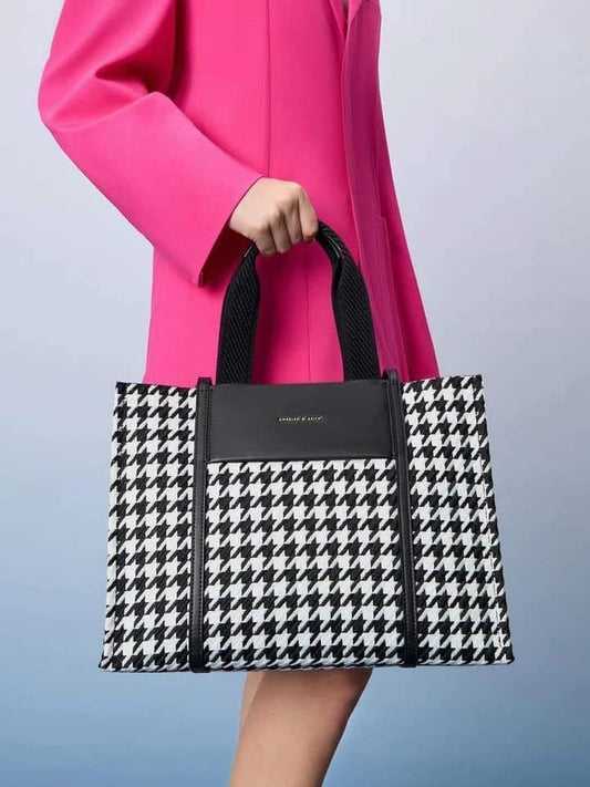 CHARLES AND KEITH TOTE BAG - LABLEWHORE.COM