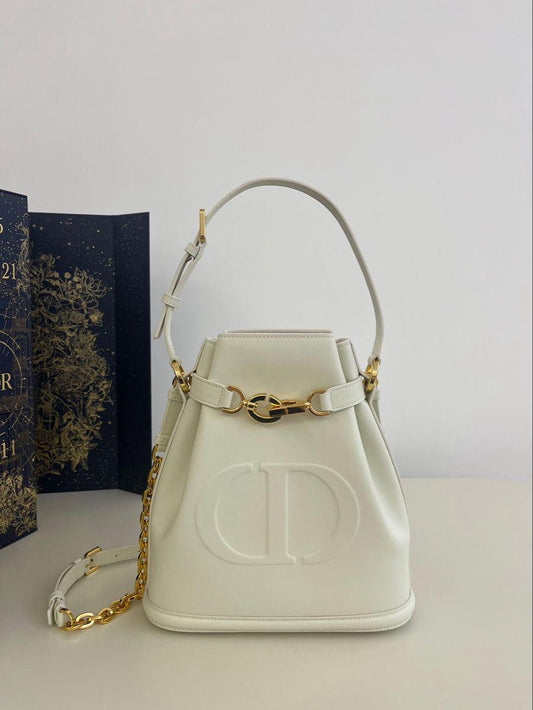 CD DIOR C’EST LATTE BUCKET SHAPE BAG - LABLEWHORE.COM