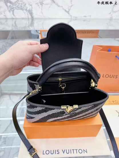 LOUIS VUITTON CAPPUCINES