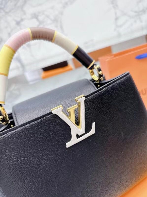 LOUIS VUITTON CAPPUCINES