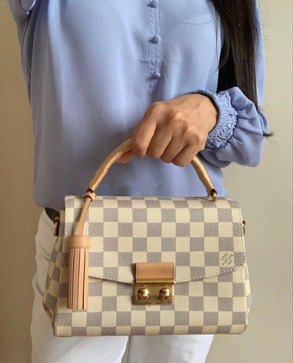 LOUIS VUITTON CROISETTE HANDBAGS