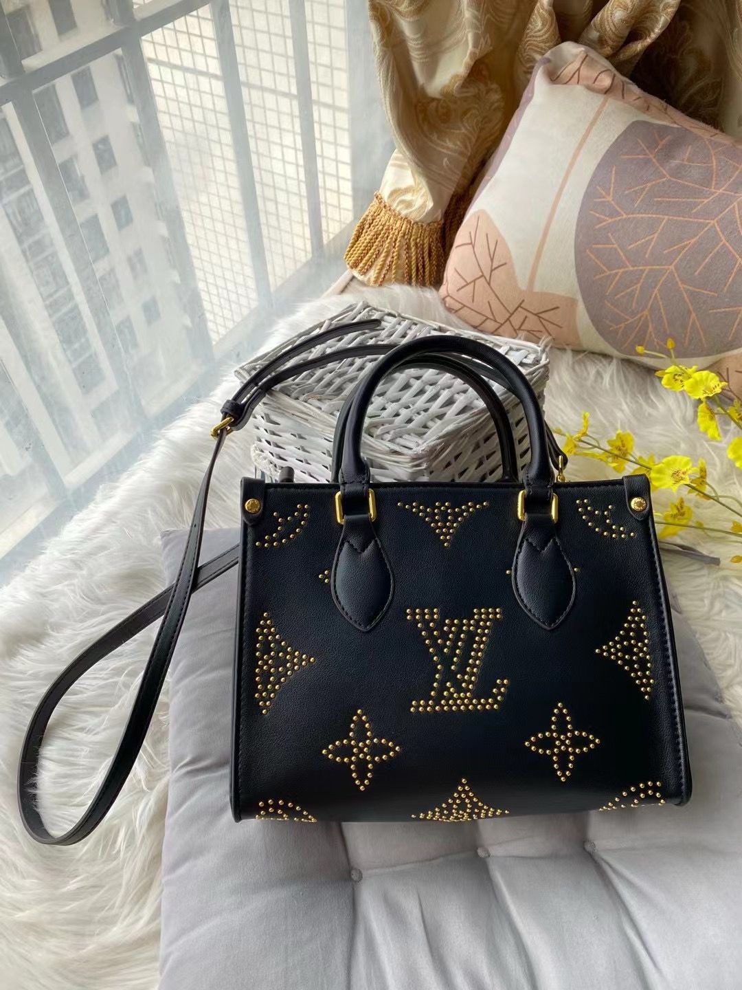 LOUIS VUITTON STUDDED INITIALS 25 CMS ON THE GO SERIES BAG