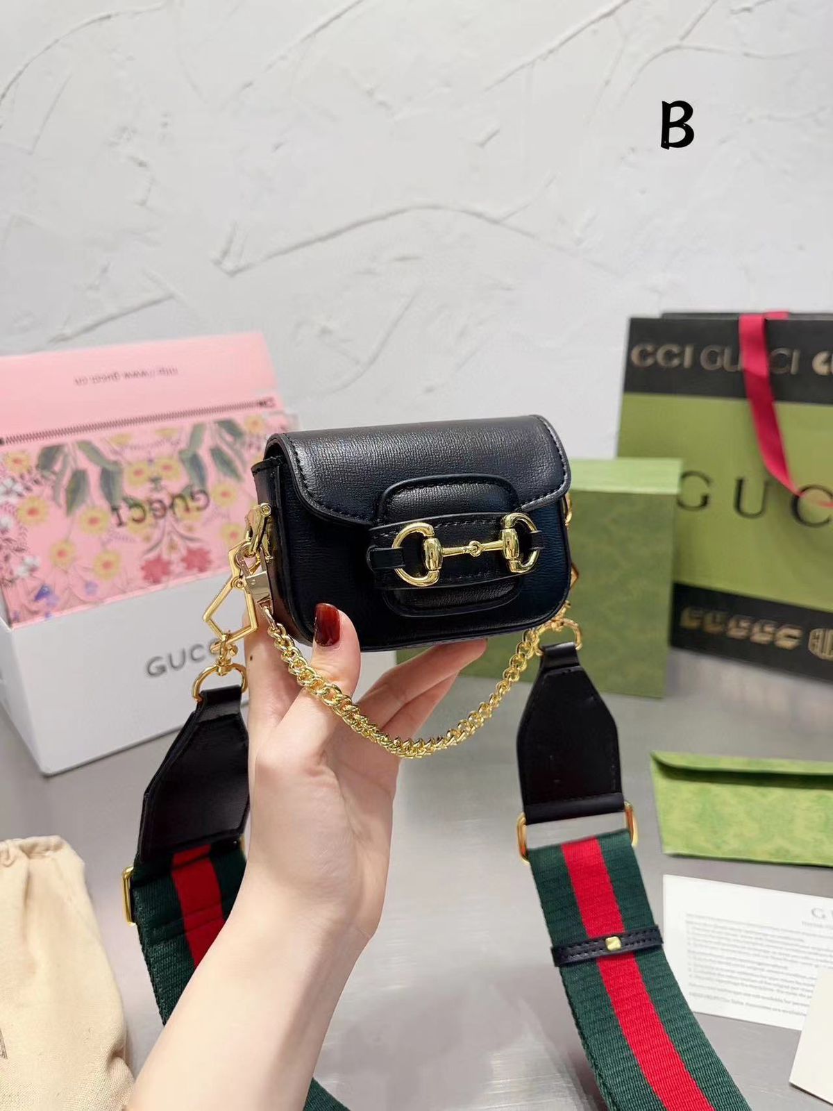 GUCCI HORSEBIT MINI BAG