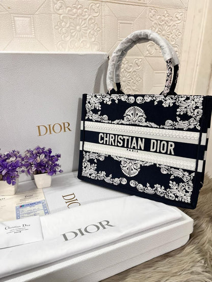 CHRISTIAN DIOR HIGH QUALITY  NEW ADITION TOTE BAG