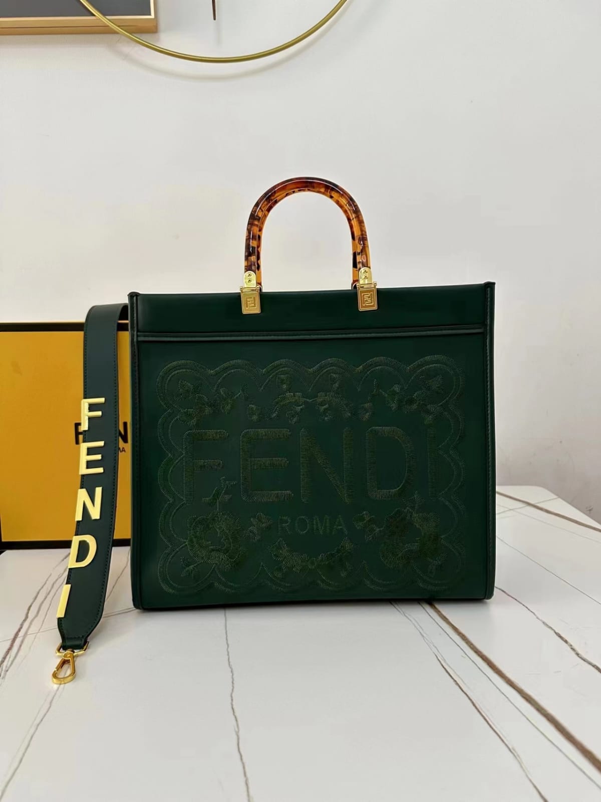 FENDI SUNSHINE TOTE BAGS