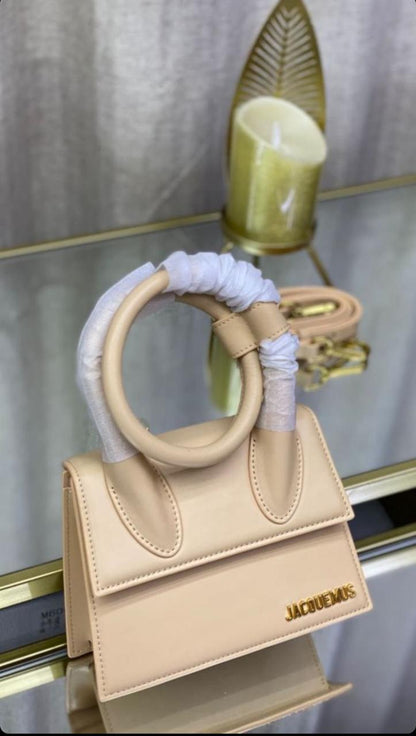 JACQUEMUS CHIQUITO BAG