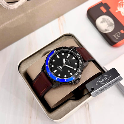 Unboxed All New Fossil Dive Collection in Batman Series Bezel