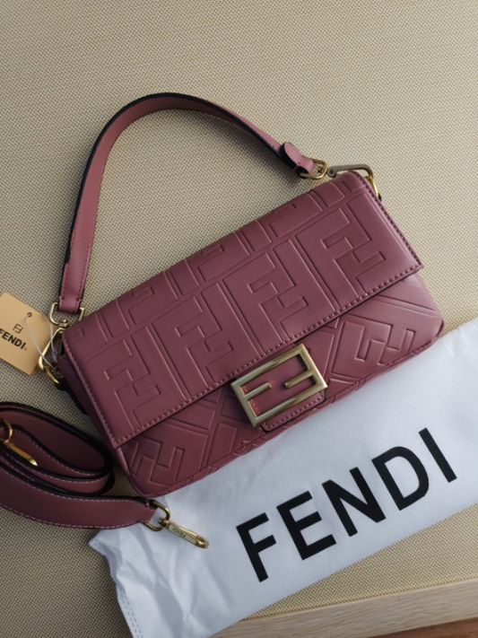 FENDI BAGUETTE