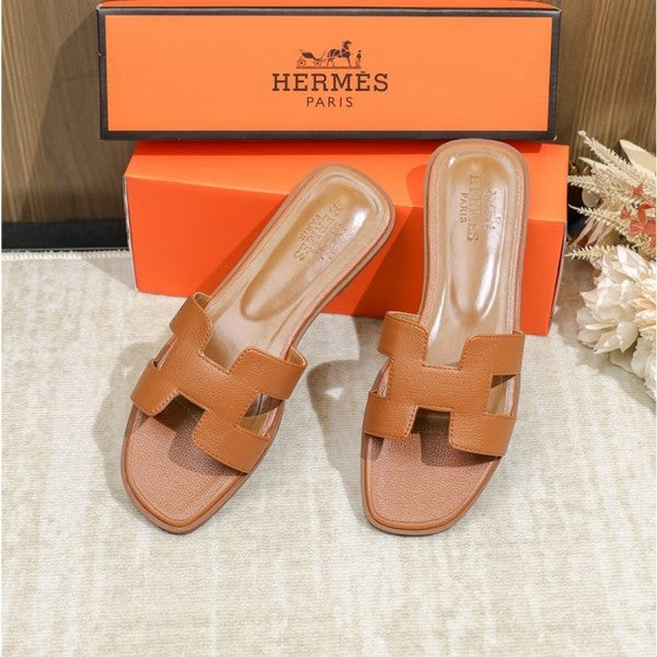 Hermes Paris Oran Slides