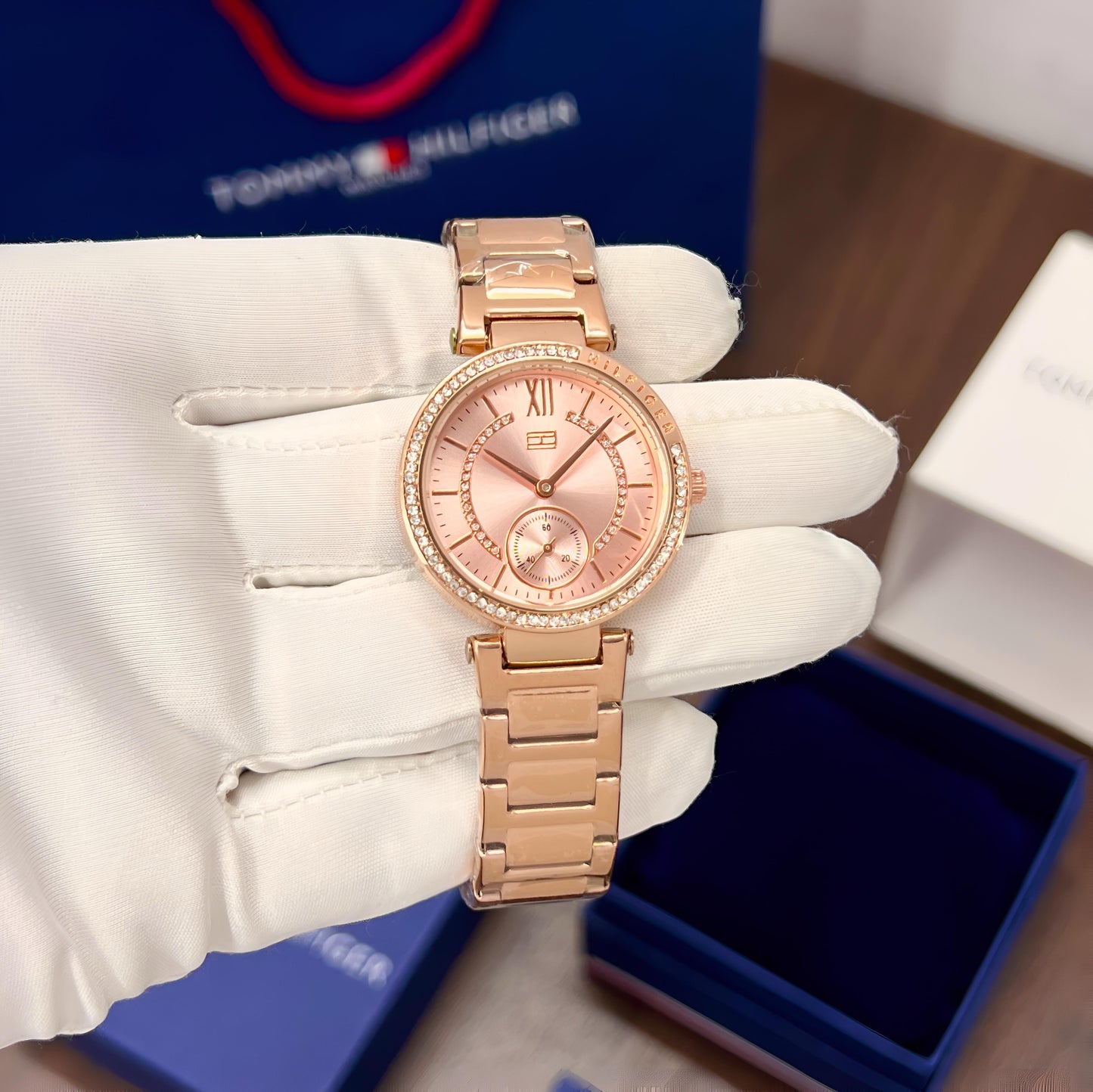 New Tommy Hilfiger Women's Rose Gold