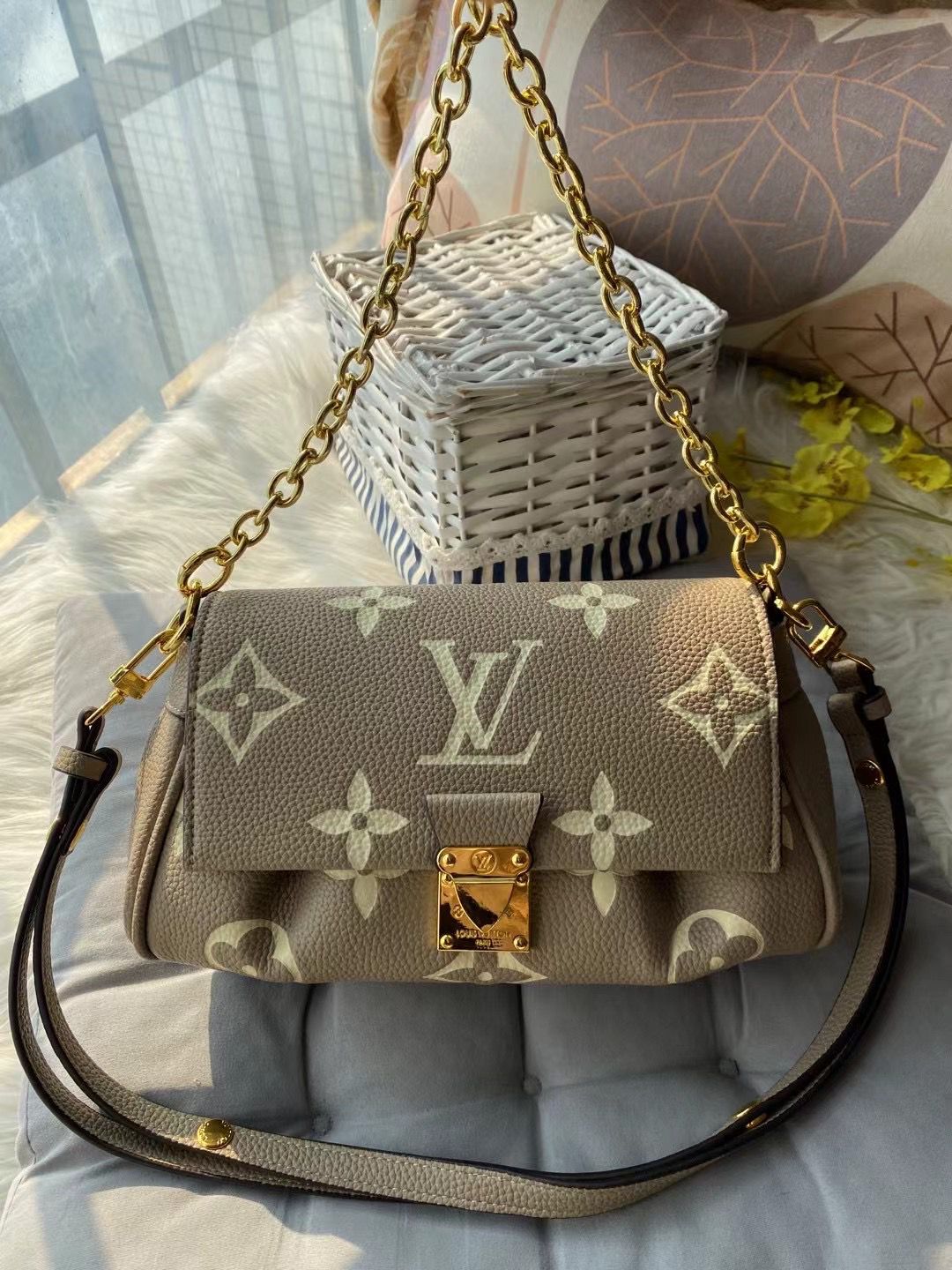 Louis Vuitton Favorite Empreinte Bicolor Monogram Bag