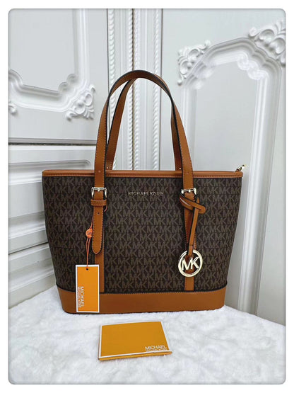 Michael Kors Jet Set Tote Bag