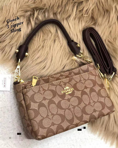 COACH  SHOULDER BAG