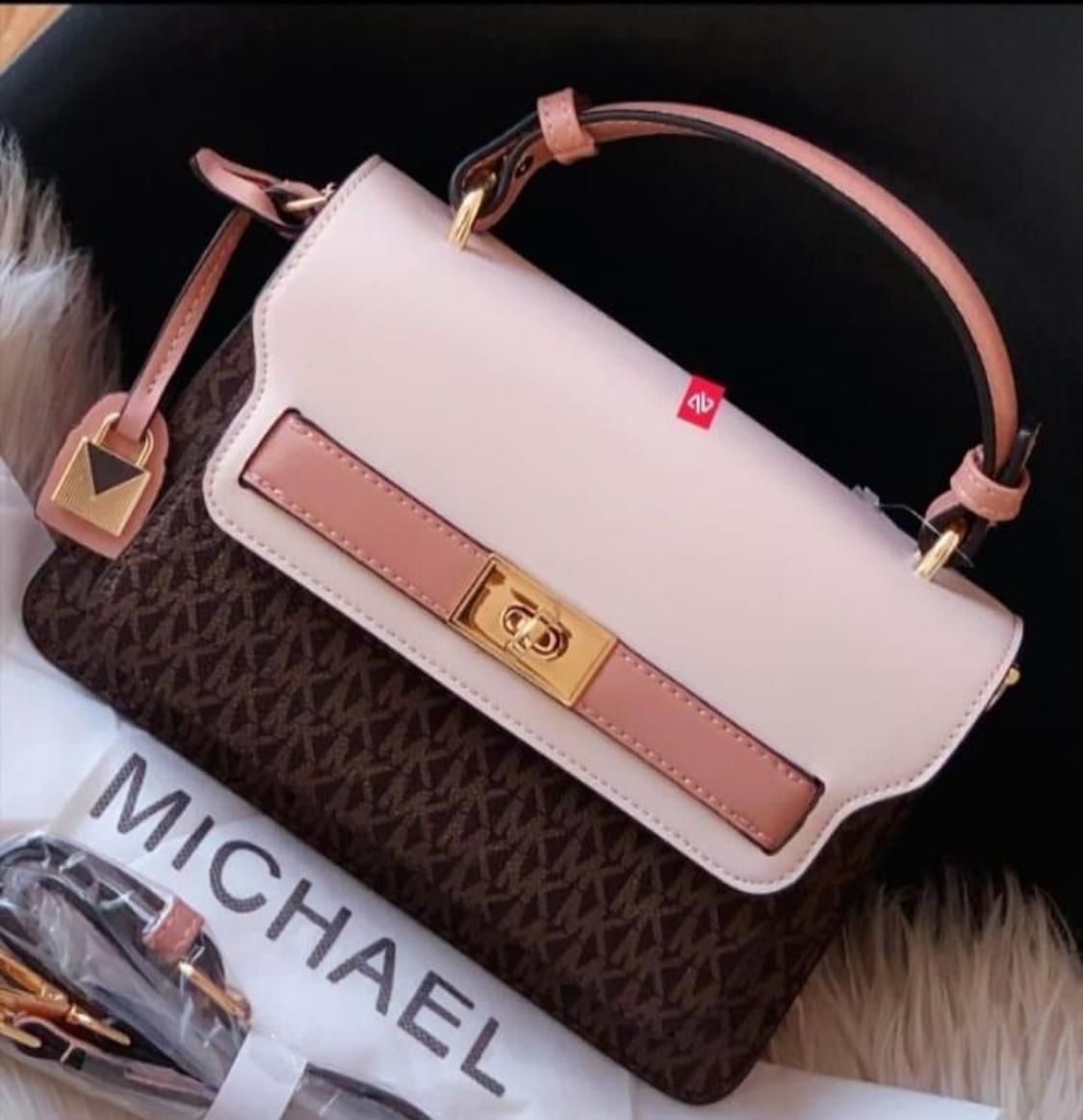 MICHAEL KORS KELLY TOP HANDLE