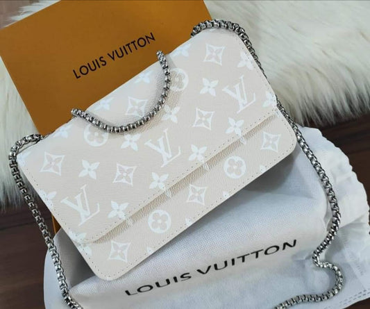 LOUIS VUITTON BOX SLINGS