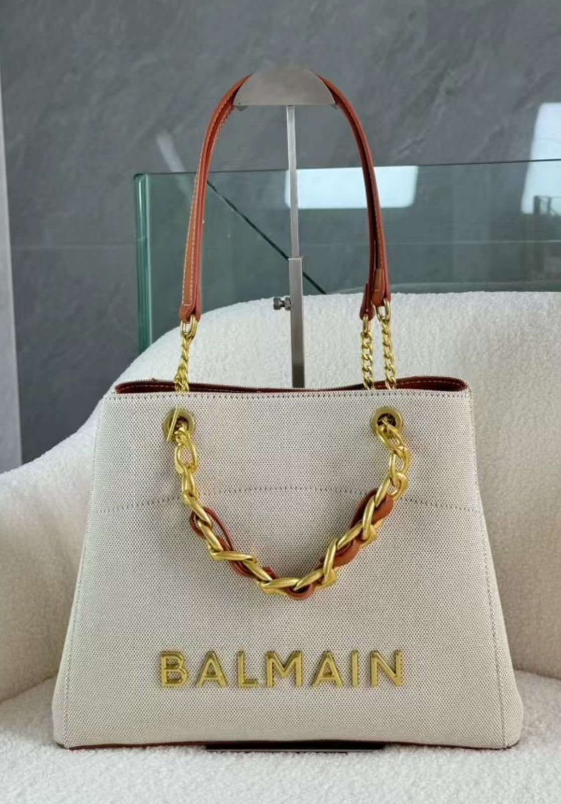 BALMAIN JACQUARD TOTE IN TOWN